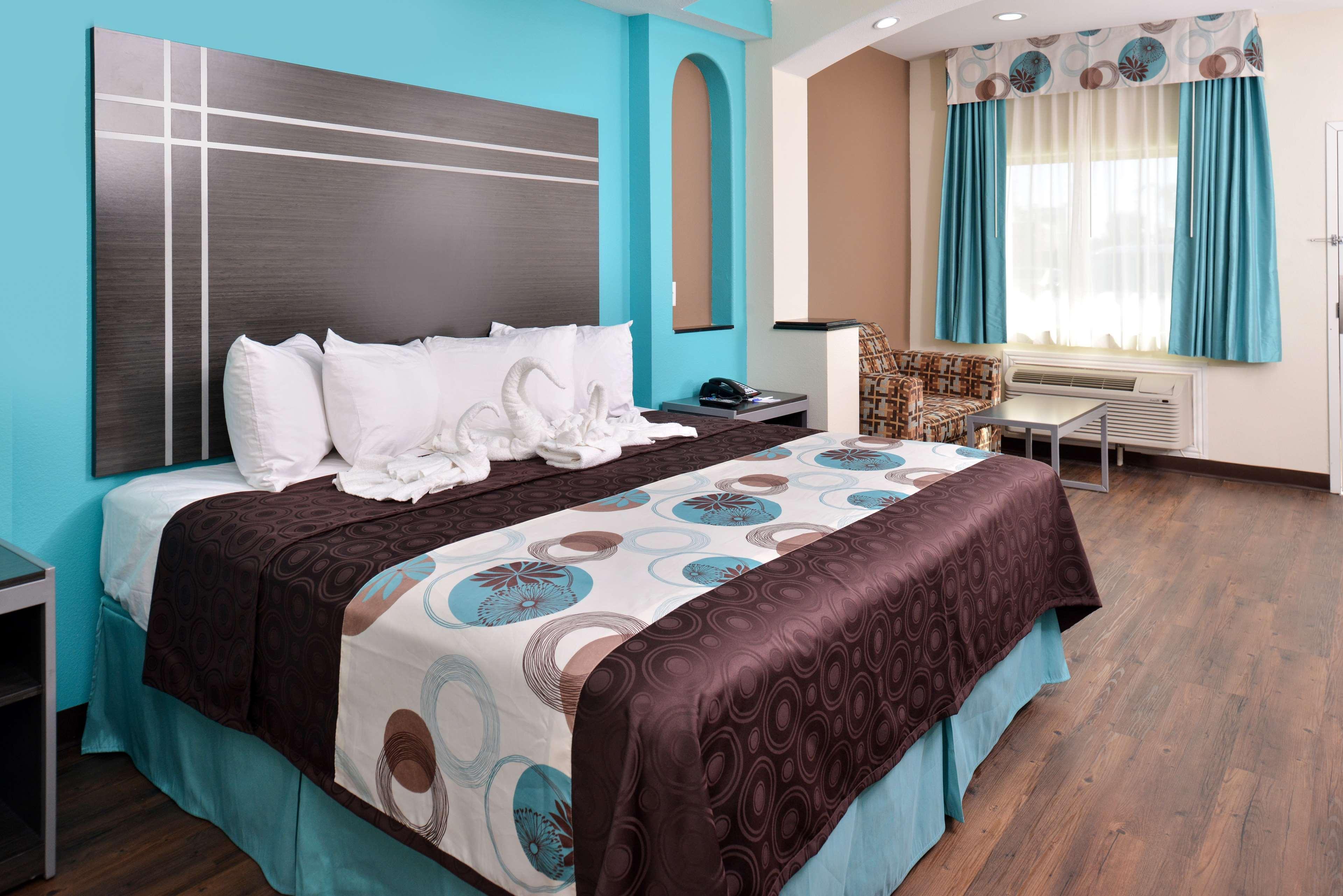 Americas Best Value Inn & Suites - Houston/Hwy 6 & Westpark Mission Bend Kültér fotó
